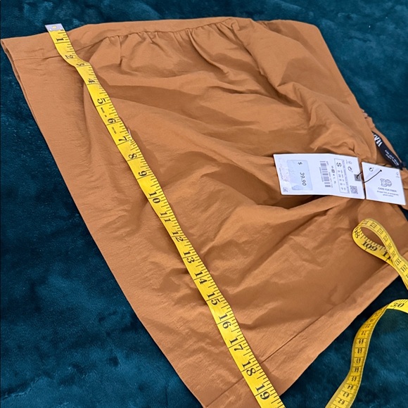 Zara Women's Ochre Mini Skirt - Picture 4 of 9